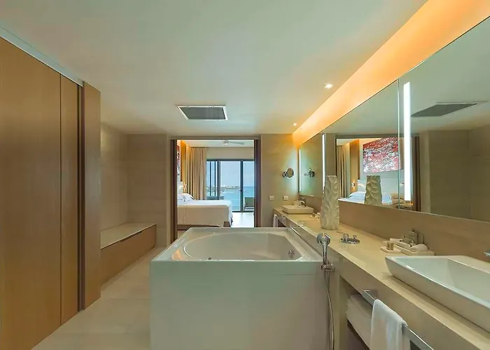 Barcel Maya Riviera - Adul...